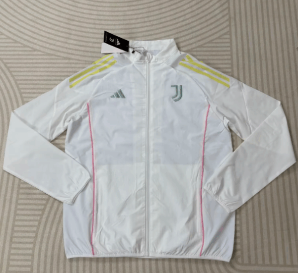 Juventus Fc / Cortavientos