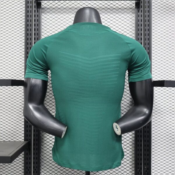 Real Madrid Verde / Player version - Imagen 2