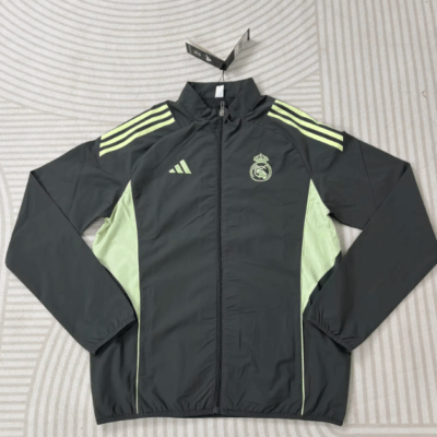 Real Madrid Pista / Cortavientos