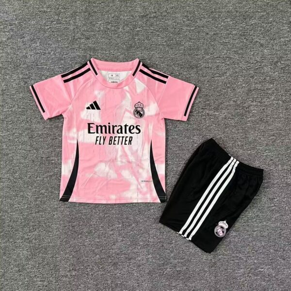 Real Madrid Conjunto de Entrenamiento / Especial version / Kid version