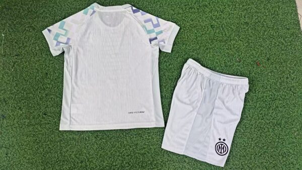 FC Internazionale Milano Visitante / Kid version / Player version - Imagen 2