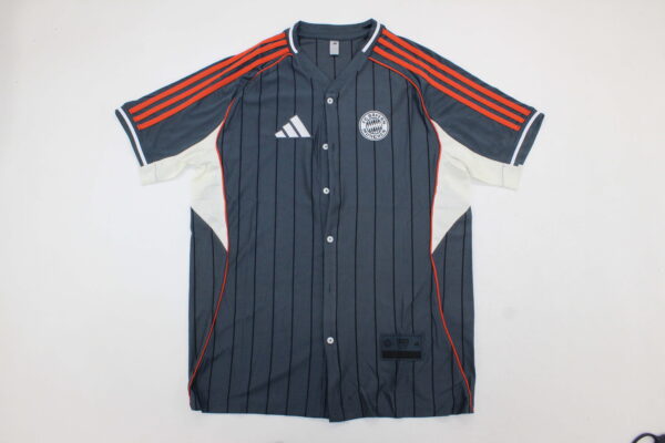 FC Bayern Munchen Beisbolera / Fan version