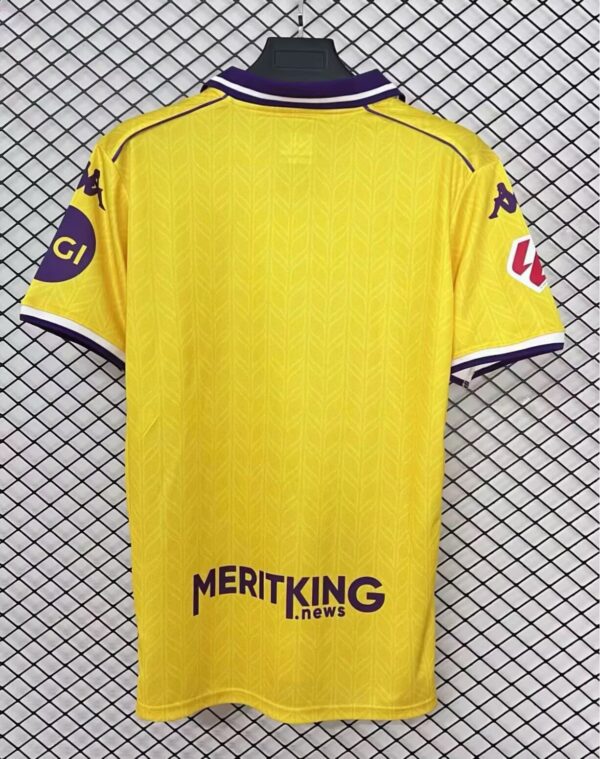 Real valladolid Tercera equipacion / Fan version - Imagen 2