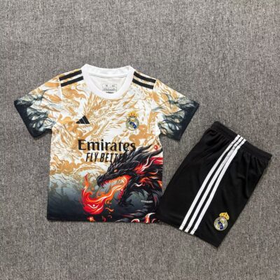 Real Madrid Conjunto de Entrenamiento / Especial version / Kid version