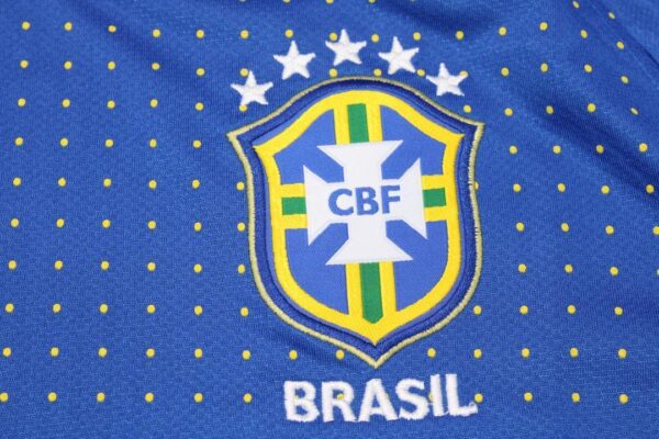 Brasil Visitante / Fan version / Retro 10-11 - Imagen 3
