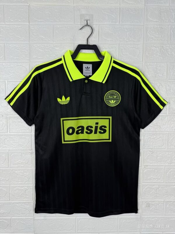 Adidas X Oasis / Negra con Verde / Fan version