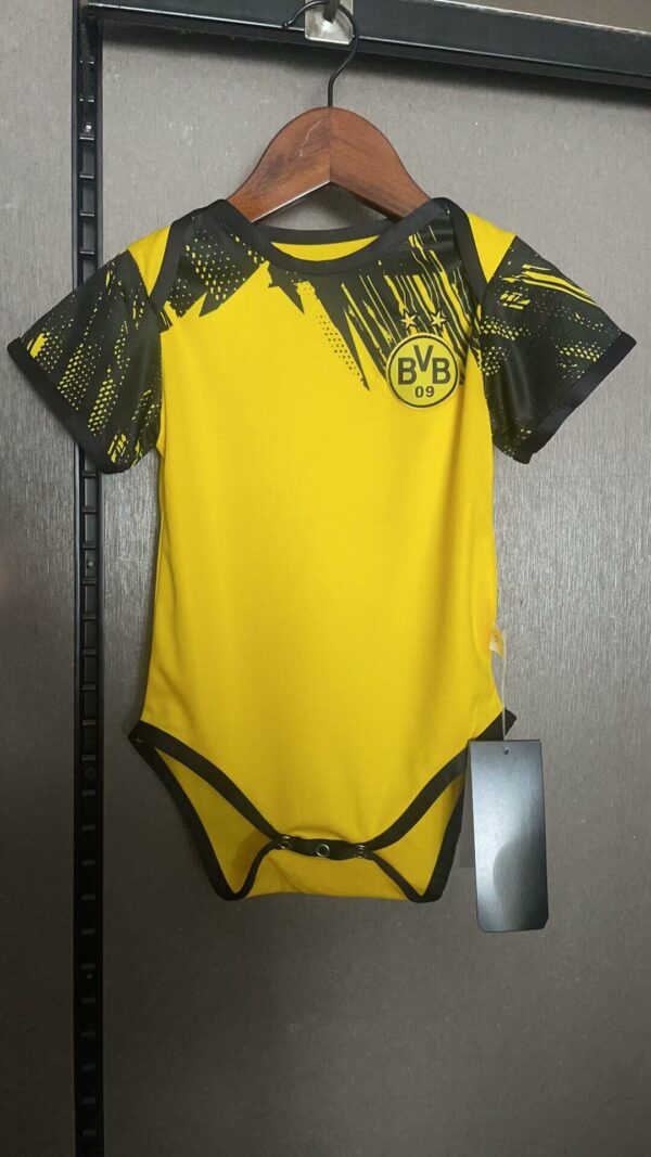 Borussia Dortmund / Bebé