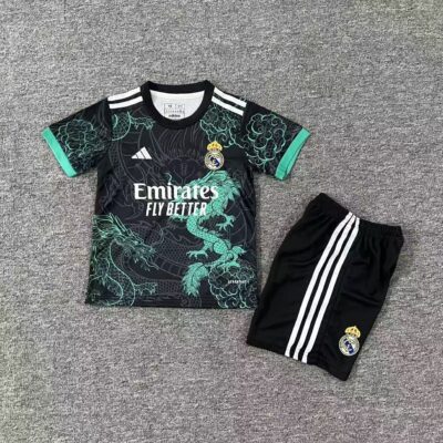 Real Madrid Conjunto de Entrenamiento / Especial version / Kid version