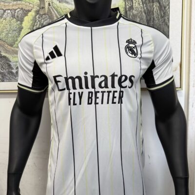 Real Madrid Camiseta Beisbolera / Player version