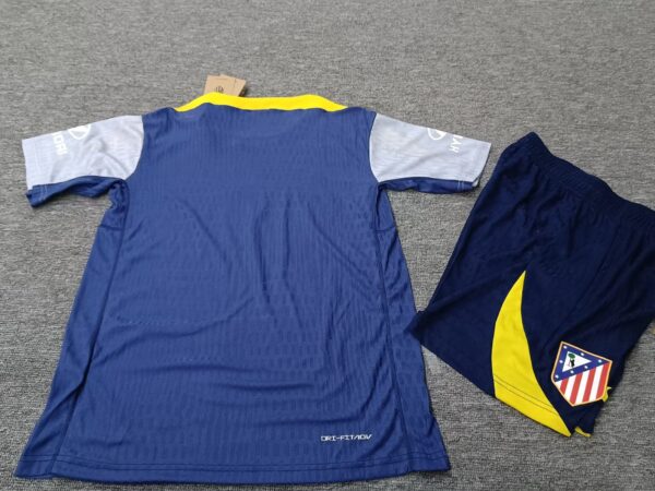 Club Atletico de Madrid Conjunto de Entrenamiento / Player version - Imagen 2