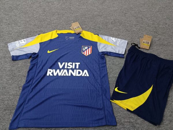Club Atletico de Madrid Conjunto de Entrenamiento / Player version