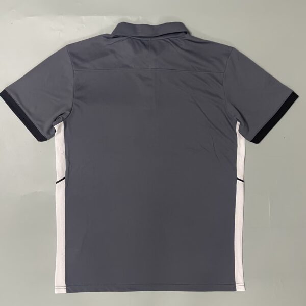 Nike / Polo Gris - Imagen 2
