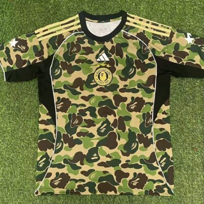 Adidas X Bape / Fan version