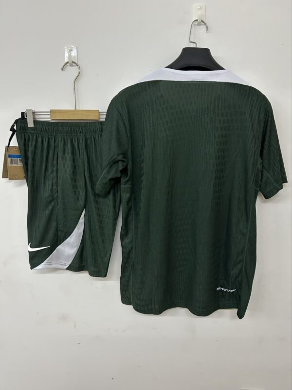Chelsea FC Conjunto de Entrenamiento / Player version - Imagen 2