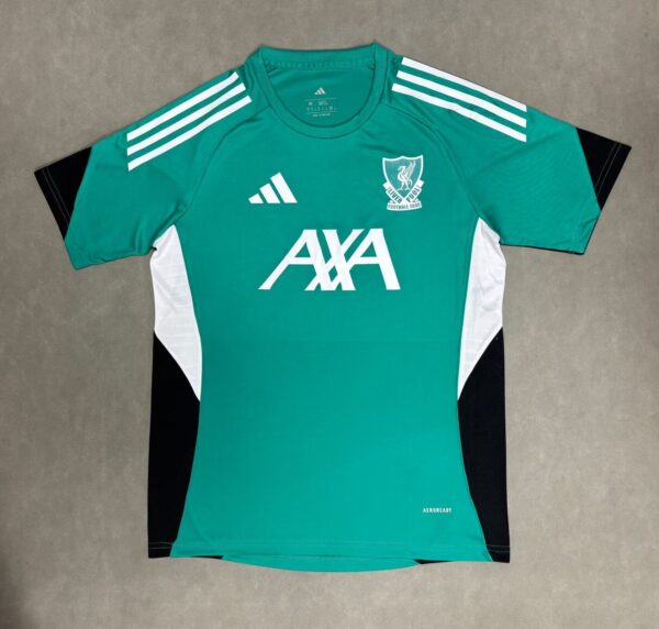 Liverpool FC Entrenamiento 3 / Fan version
