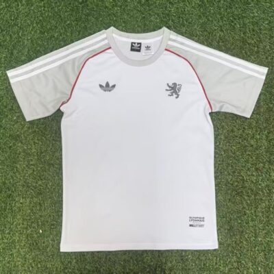 Olympique Lyonnais Viaje 2 / Fan version