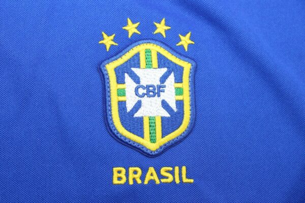 Brasil Visitante / Fan version / Manga larga / Retro 98-99 - Imagen 3