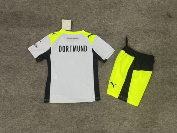 Borussia Dortmund Visitante / Kid version / Fan version - Imagen 2