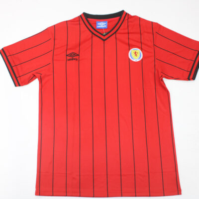 Escocia Visitante / Fan version / Retro 82-83