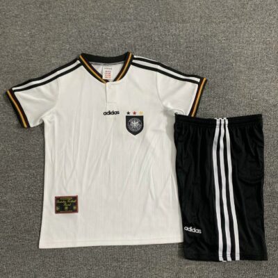 Alemania Local / Kid version / Fan version / Retro 96-97