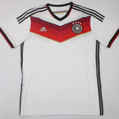 Alemania Local / Fan version / Campeon Mundial / Retro 14-15