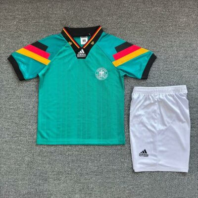 Alemania Visitante / Kid version / Fan version / Retro 92-93