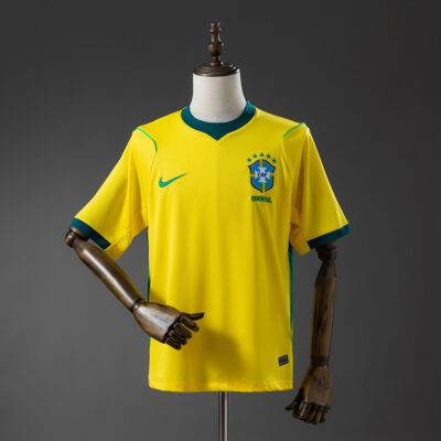Camiseta Brasil Local / Fan version / Mundial 2026