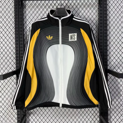 Nike x Nts / Cortavientos